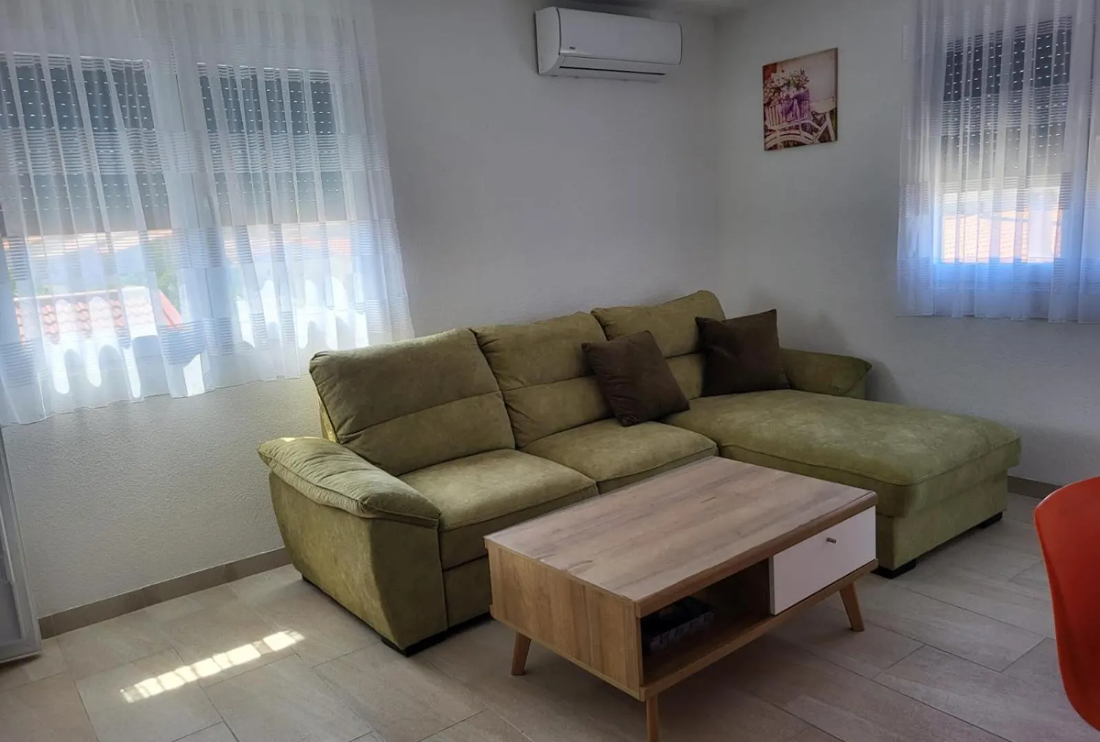 Apartmani Vir 0*,